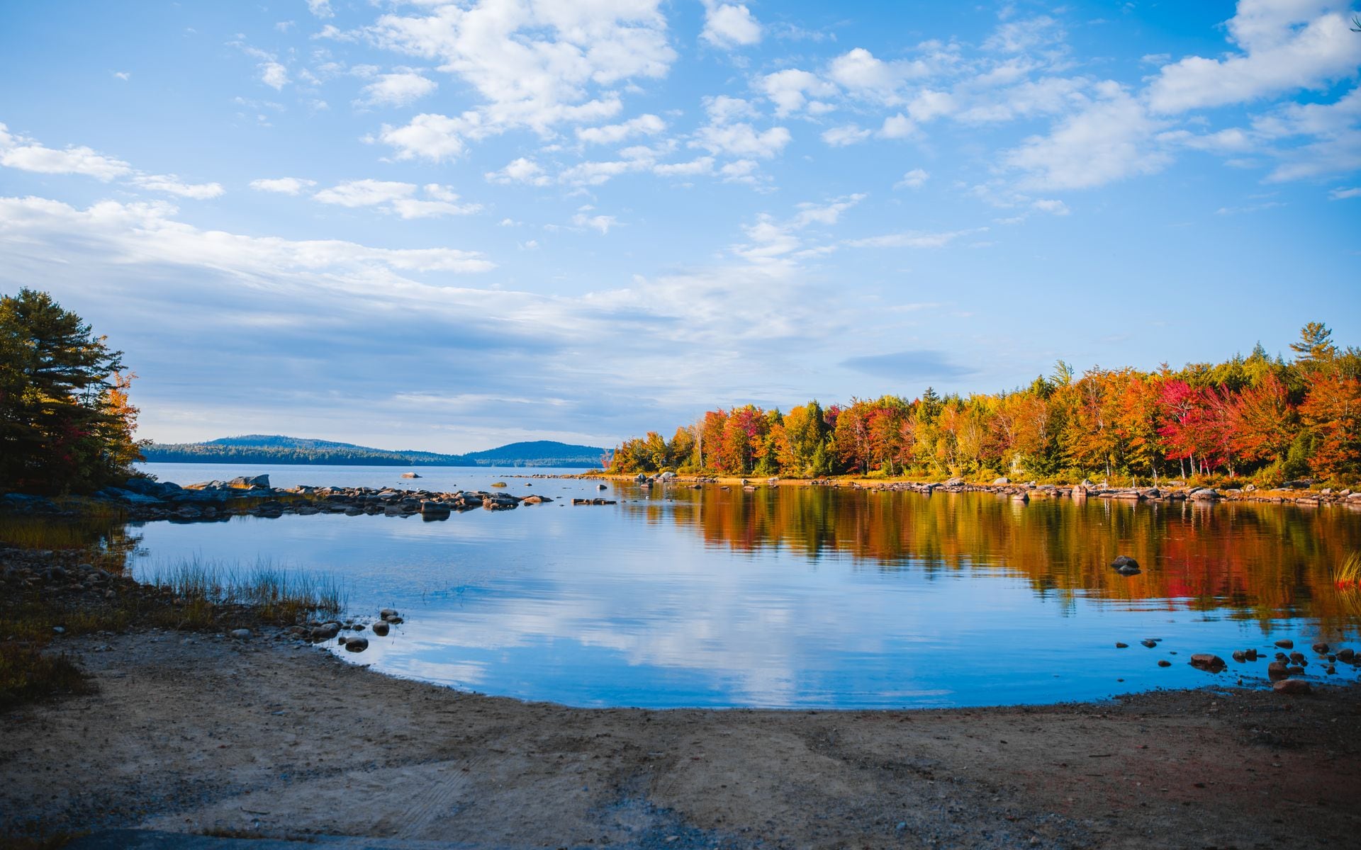 Best Places to See Fall Foliage in Maine in Maine